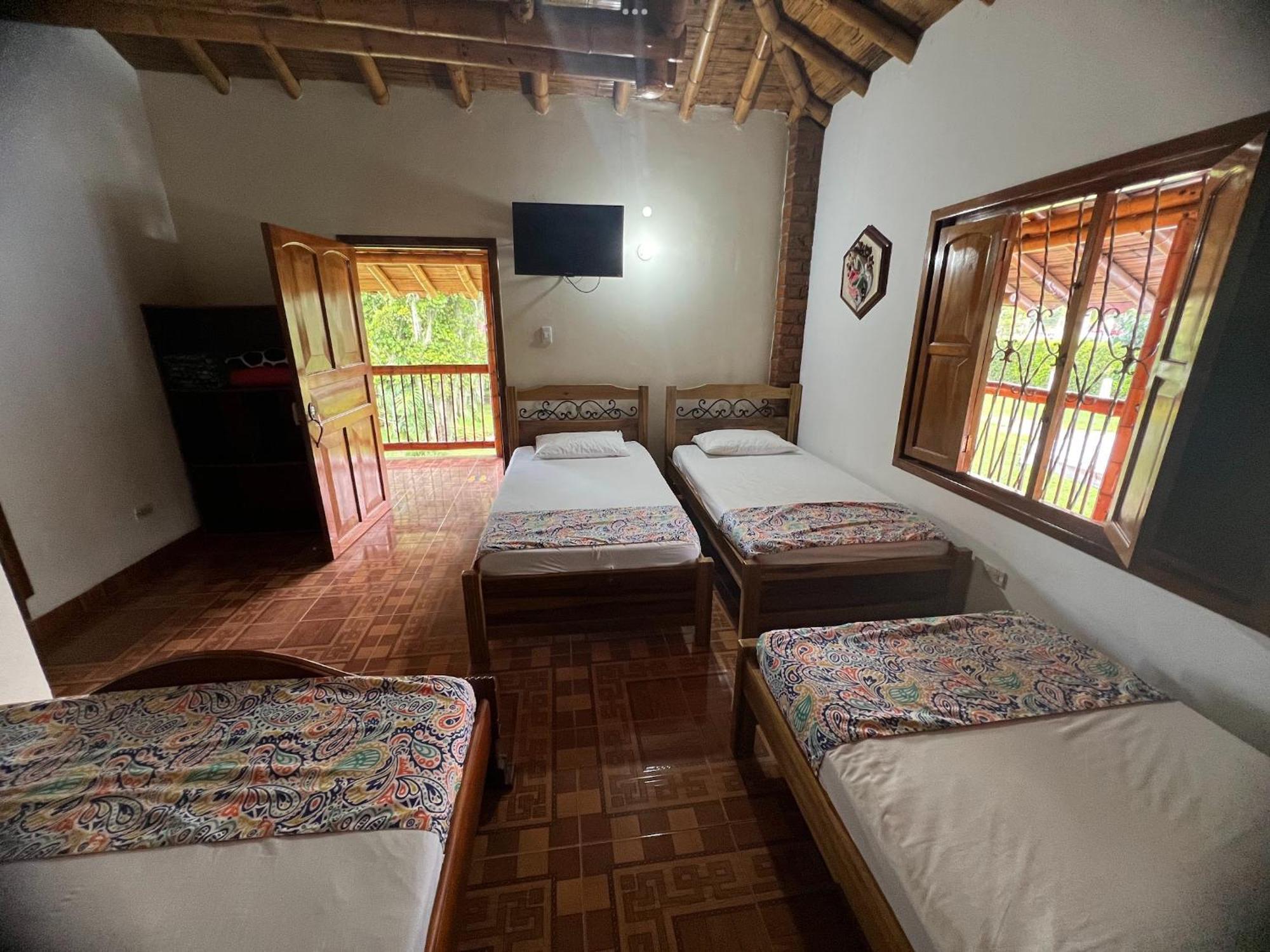 Villa Alejandra Del Quindio Каларка Екстер'єр фото
